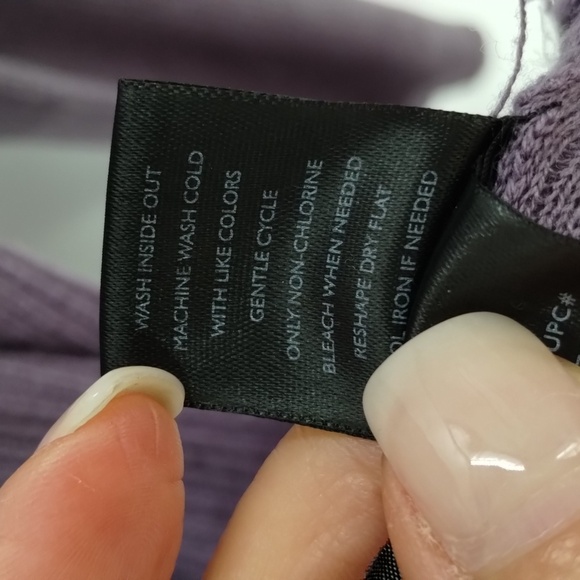 Simply Vera Vera Wang faux double blouse size small purple w white long sleeve - Picture 7 of 8